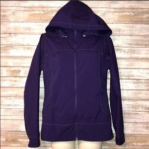 Marmot Soft Shell Windbreaker in Purple!